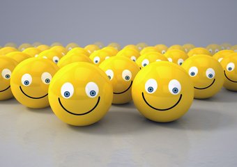 Пациенты чувствуют, когда персонал натягивает улыбку